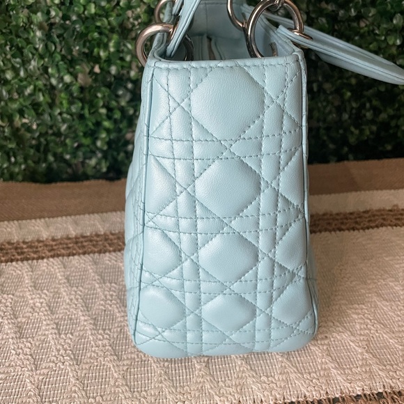 Dior Lady Dior Bag Baby Blue with COA and Dustbag - Picture 3 of 12